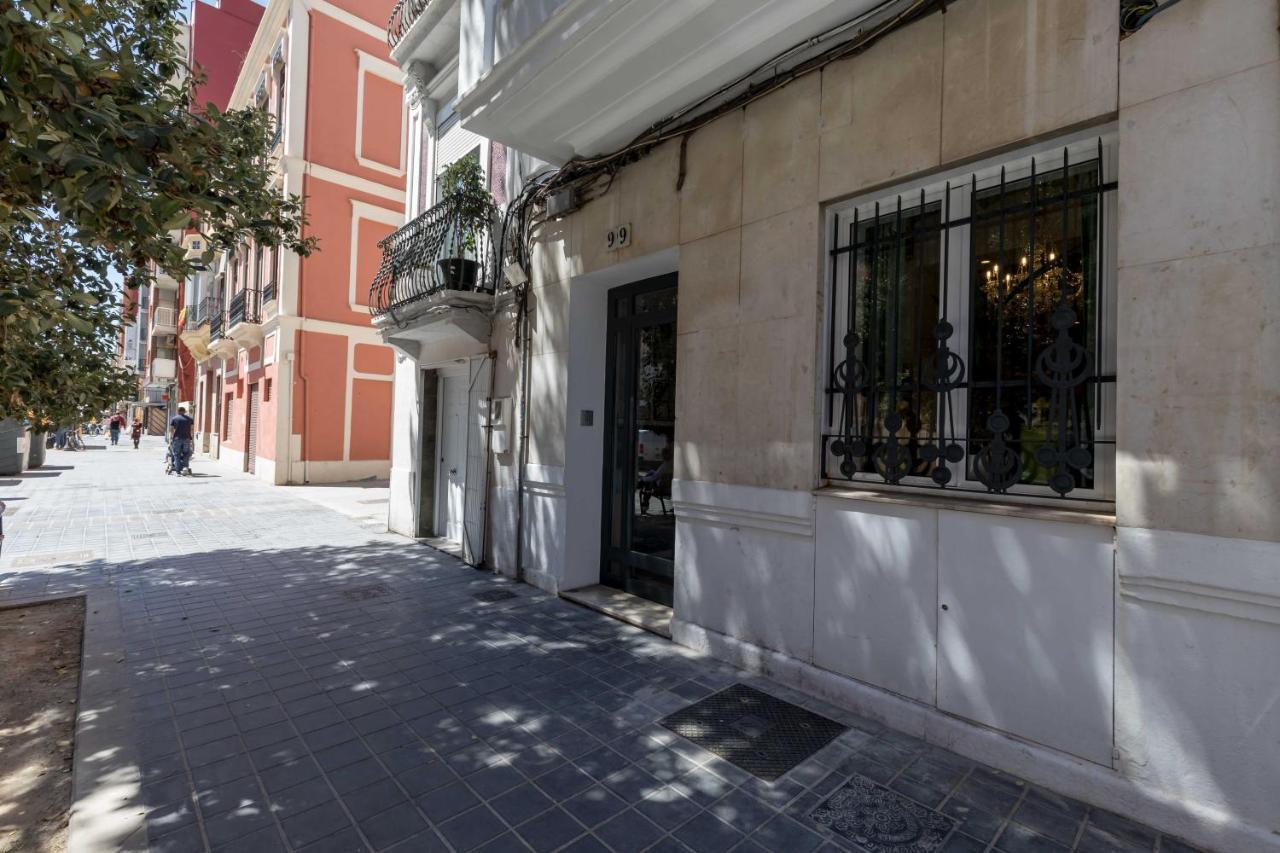 Maison Reina B&B Valencia Exteriör bild